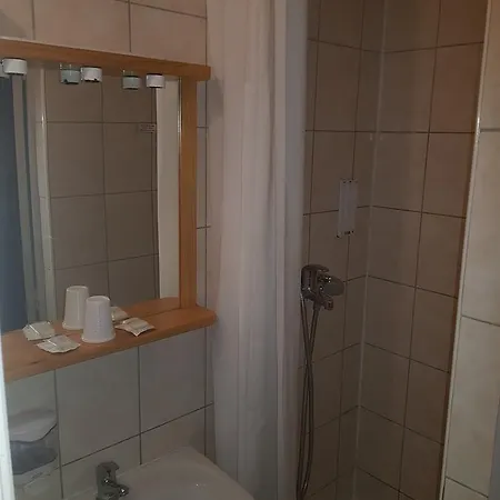 Royal Colombes Hotel